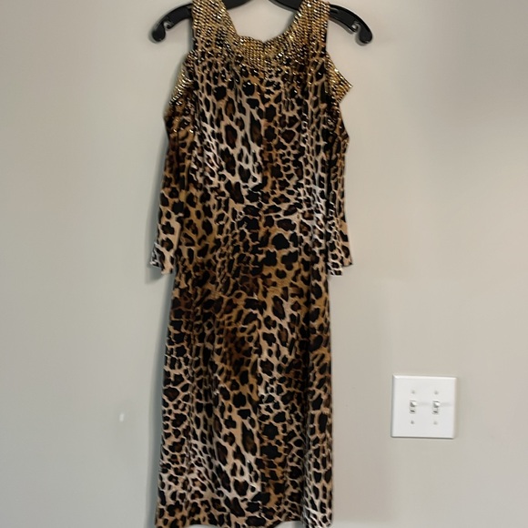 Cache - Picture 6 of 6